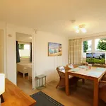 Binz Bungalows by Rujana